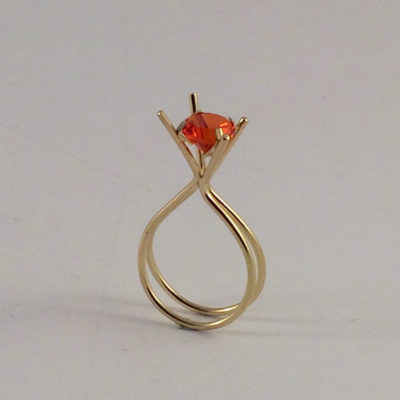Ildopal, guldring, Specialdesign, cocktailring, festring, Trine Trier, Bærbart