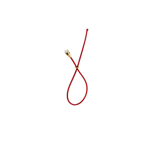 Fingerring - "Anarkist" - ring af rød nylon, der i den ene ende er sat med brilliant og 18 karat guldfatning. Smykkedesign: Trine Trier